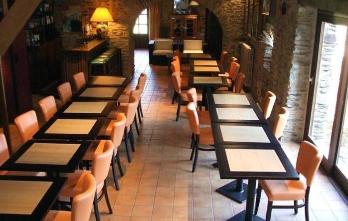 勒瑞莱斯德斯阿堪迪尔斯酒店 Lohéac 外观 照片